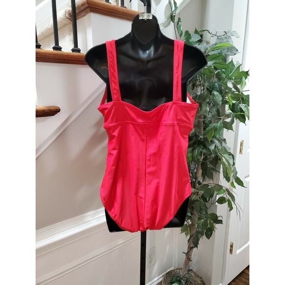 Catalina Women's Solid Red Nylon Sleeveless V-Neck One Piece Swimwear Suit XL - Picture 5 of 9